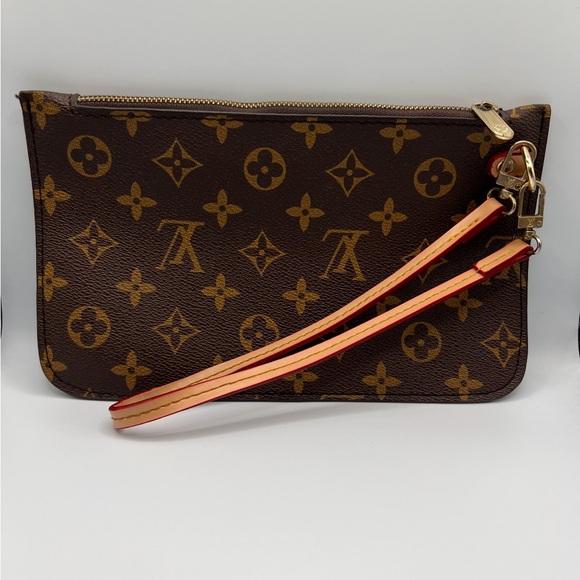 LV neverfull pouch wristlet - Picture 1 of 3